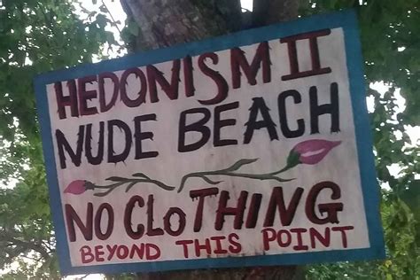 I Went To Hedonism II, A Nude Sex Resort, And Now I No。